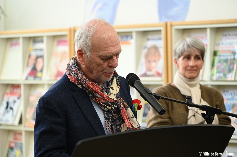 La révolution des oeillets - DSC_1864.JPG DSC_1864.JPG