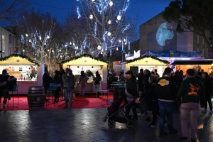 Marché de Noël, spectacle et roller
