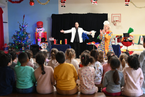 Spectacle Noël - Maternelle Langevin