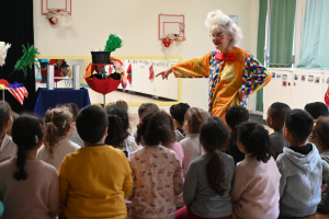 Spectacle Noël - Maternelle Langevin