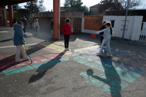 Jeux pochoirs cours d'écoles