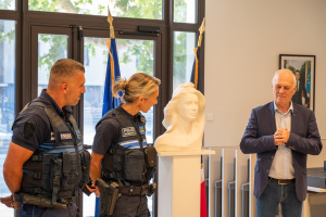 Remerciements à nos forces de l'ordre