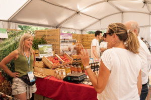 Stand de la ville au Salon des agricultures de Pce