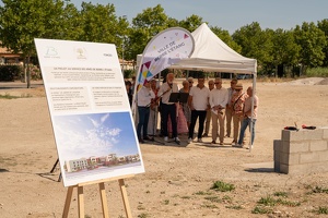 Pose 1ère Pierre EHPAD