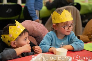 Gâteaux des rois des centres de loisirs