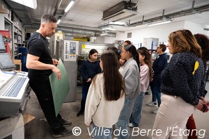 Visite du CMJ dans une imprimerie