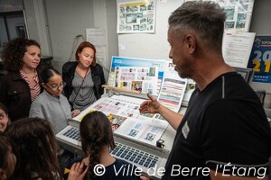 Visite du CMJ dans une imprimerie